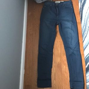 Free People high rise stretch skinny jean size 26